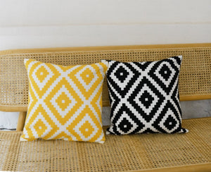 Simple Patterned Black and White Decorative Pillow Case