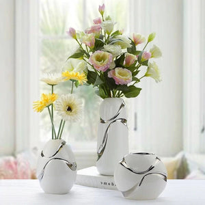 Modern Minimalist Ceramic Vase - Hansel & Gretel Home Decor