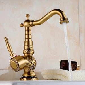 Classic Brass Antique Kitchen Faucet Rotating