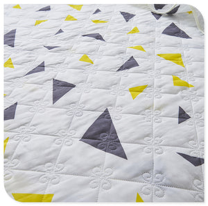 Geometric Summer Washed Quilt Bed Cover